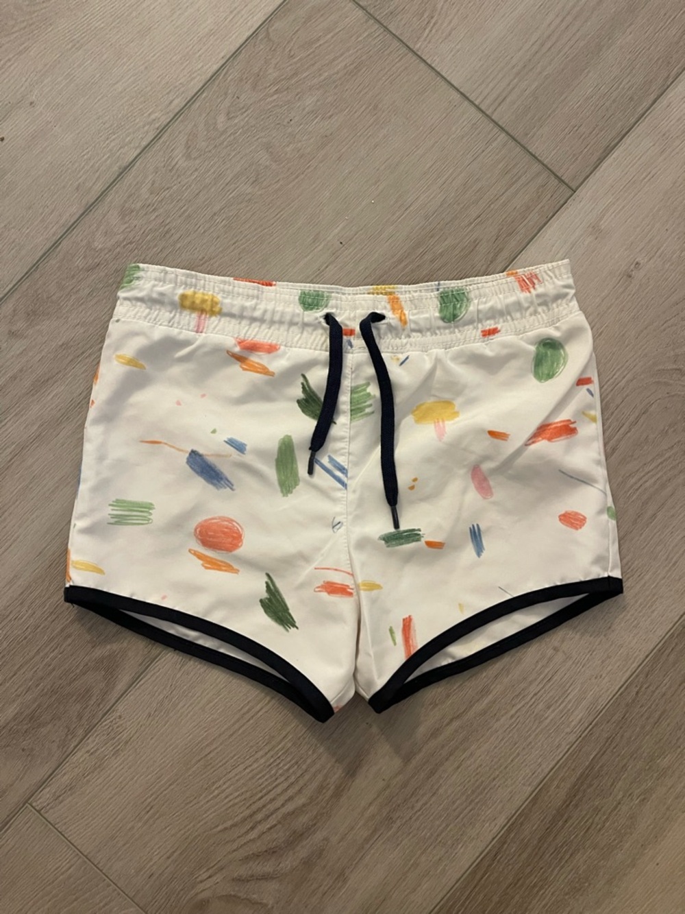 Minnow boy's doodle boardie, size 5/6T VGUC